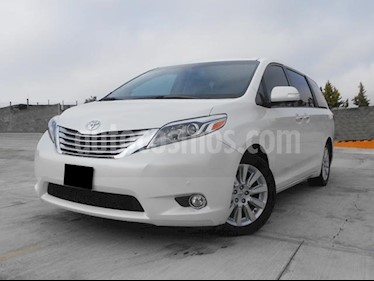 foto Toyota Sienna Limited 3.5L usado (2015) color Blanco precio $450,000