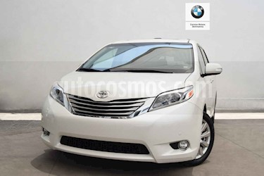 Foto venta Auto usado Toyota Sienna Limited 3.5L (2017) color Blanco precio $620,000