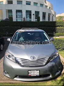 foto Toyota Sienna Limited 3.5L usado (2014) color Plata precio $375,000