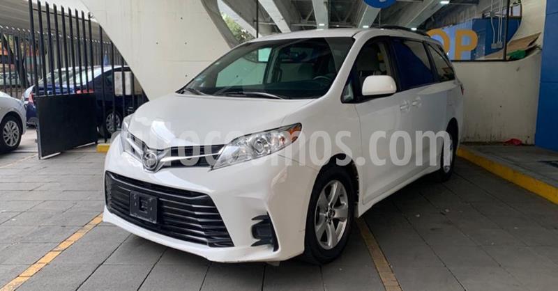 Toyota Sienna LE 3.5L usado (2018) color Blanco precio $349,900