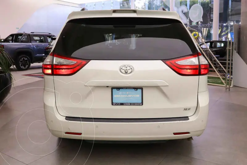 toyota sienna
