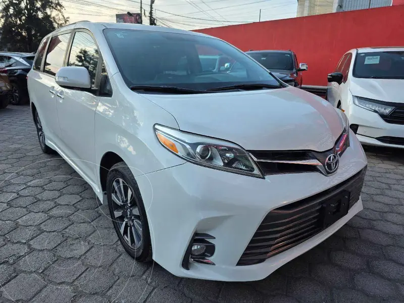 Foto Toyota Sienna Limited 3.5L usado (2018) color Blanco financiado en mensualidades(enganche $120,938 mensualidades desde $10,211)