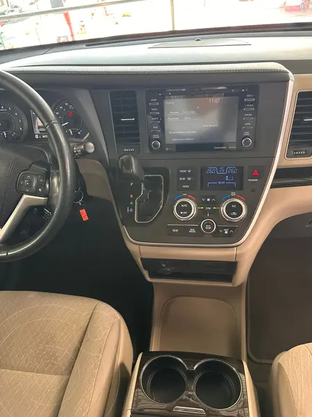 toyota sienna