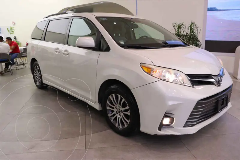 toyota sienna