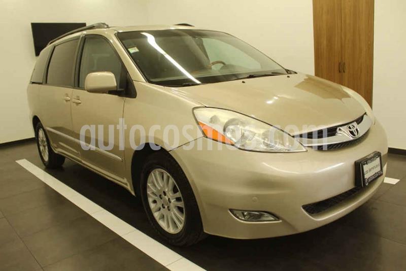 Toyota Sienna Limited 3.3L usado (2008) color Dorado precio $145,000