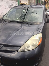 Toyota Sienna CE 3.5L usado (2006) color Gris precio $92,000