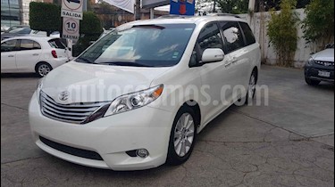 Toyota Sienna 5p Limited V6/3.5 Aut usado (2014) color Blanco precio $349,000