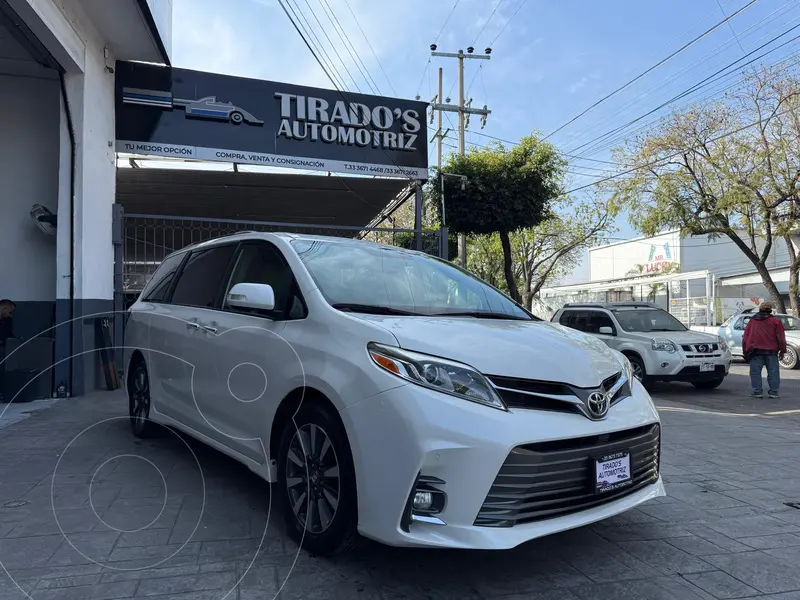 toyota sienna
