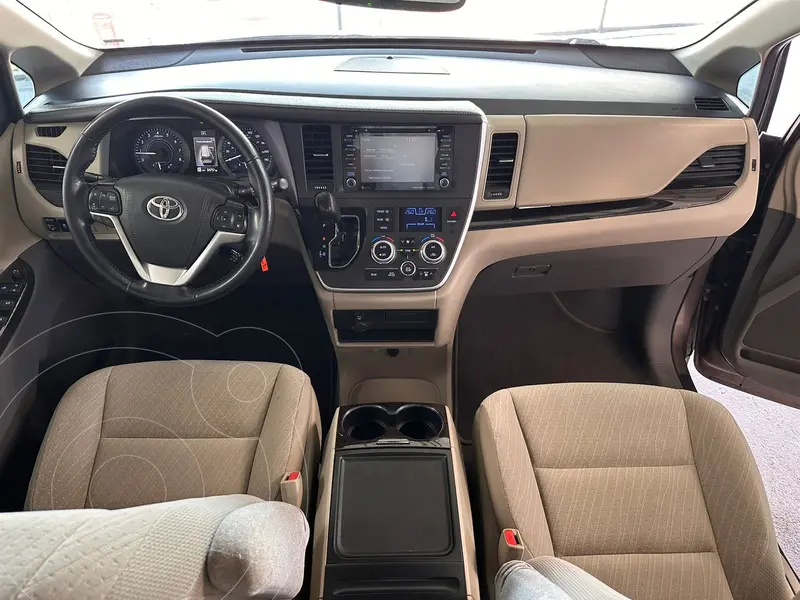 toyota sienna