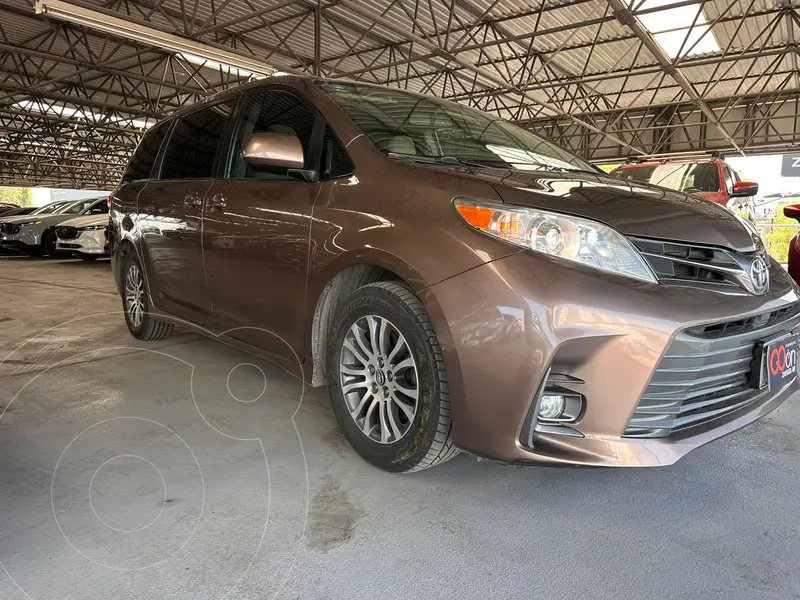toyota sienna