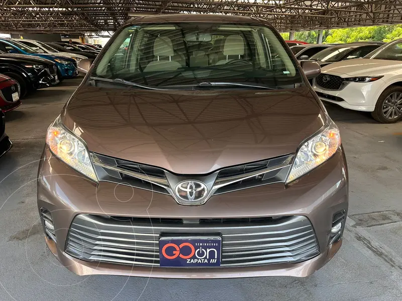 toyota sienna