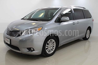 foto Toyota Sienna 5p XLE V6/3.5 Aut usado (2016) color Plata precio $305,000