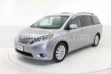 Toyota Sienna 5p Limited V6/3.5 Aut usado (2015) color Gris precio $419,000