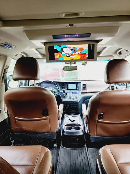 toyota sienna