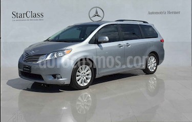 foto Toyota Sienna Limited 3.5L usado (2014) color Plata precio $329,900
