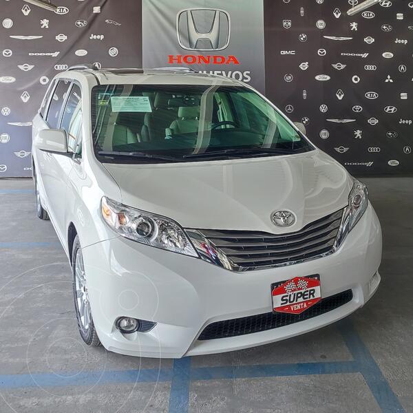 Foto Toyota Sienna XLE 3.5L Piel usado (2017) color Blanco precio $549,000