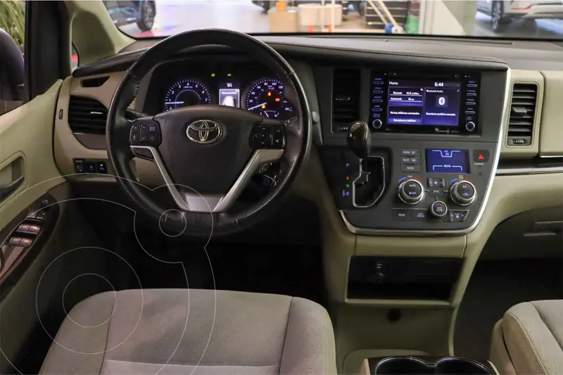 toyota sienna