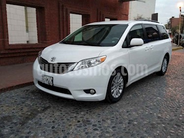 foto Toyota Sienna XLE 3.5L usado (2014) color Blanco precio $280,000