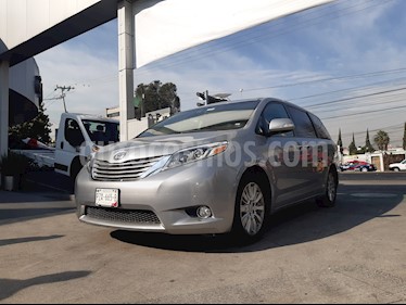 foto Toyota Sienna Limited 3.5L usado (2016) color Plata precio $418,000