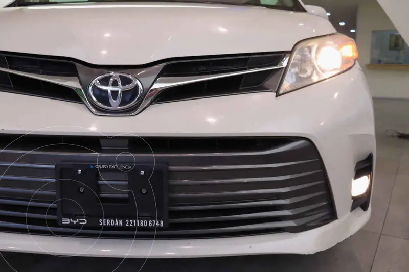 toyota sienna