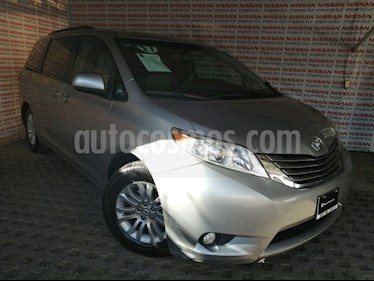 foto Toyota Sienna XLE 3.5L usado (2017) color Azul precio $399,000