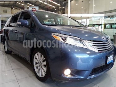 Toyota Sienna Limited 3.5L usado (2017) color Azul precio $519,000