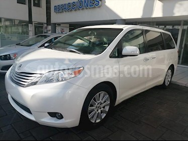 Toyota Sienna LIMITED usado (2014) color Blanco precio $325,000