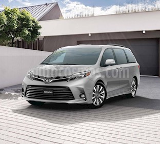 Toyota Sienna XLE 3.5L Piel nuevo color Blanco precio $708,400