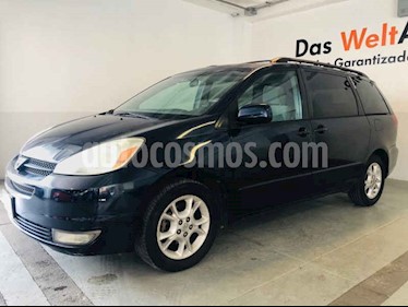 foto Toyota Sienna XLE 3.3L usado (2004) color Azul precio $110,000
