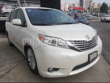 Foto venta Auto usado Toyota Sienna XLE 3.5L Piel (2016) color Blanco precio $399,000