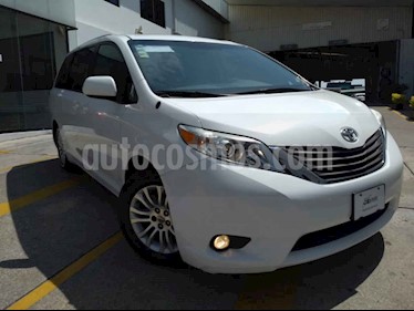 Foto venta Auto usado Toyota Sienna XLE 3.5L Piel (2014) color Blanco precio $280,000