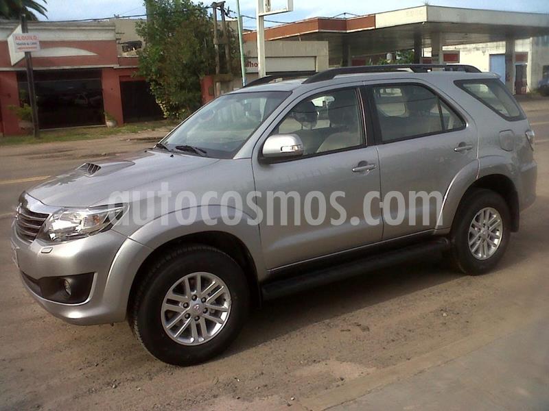 Toyota SW4 SRV usado (2015) color Gris Oscuro precio $1.240.000