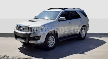 Toyota SW4 SRV 5 TDi Cuero Aut usado (2013) color Gris Claro precio $1.690.000