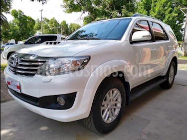 foto Toyota SW4 SRV 5 TDi Cuero Aut usado (2012) color Blanco precio $1.111.111