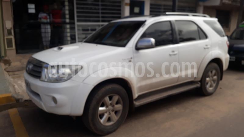 foto Toyota SW4 SRV TDi Cuero usado (2010) color Blanco precio $2.000.000