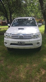 foto Toyota SW4 SRV usado (2011) color Blanco precio $850.000