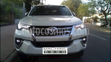 foto Toyota SW4 SRX 7 Pas Aut usado (2016) color Blanco precio $2.390.000