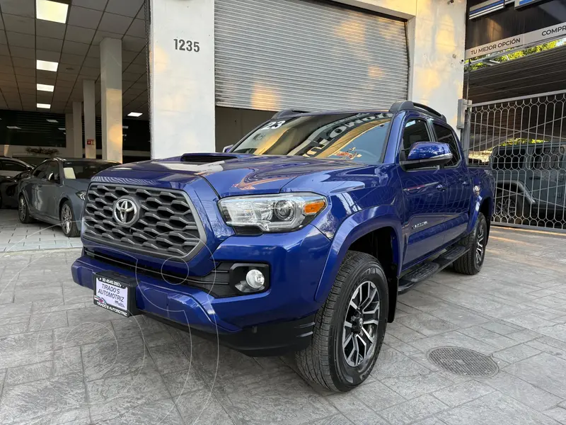 Foto Toyota Tacoma Edicion Especial 4x4 usado (2023) color Azul precio $739,900