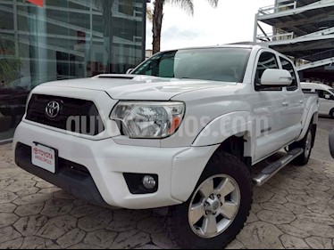 Foto Toyota Tacoma TRD Sport 4x4 usado (2014) color Blanco precio $345,000