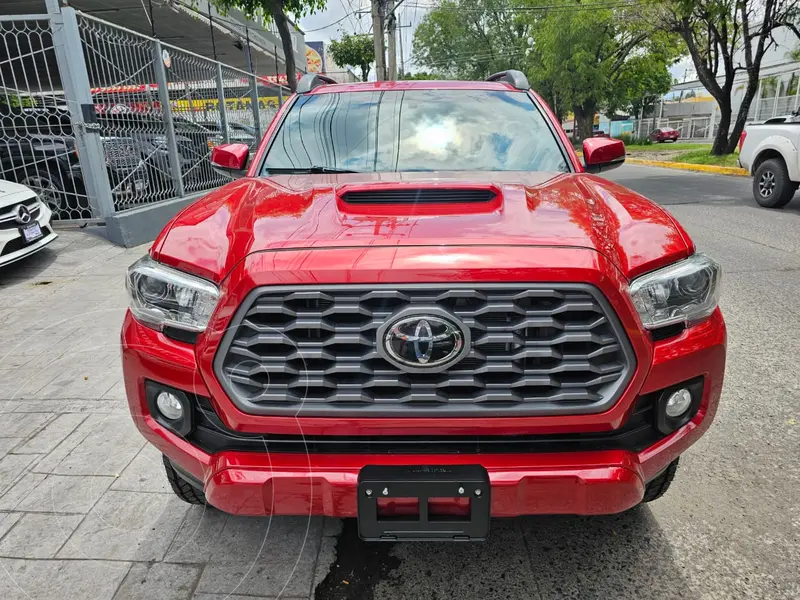 Toyota Tacoma Edición Especial 4x4 usado (2021) color Rojo precio $719,900