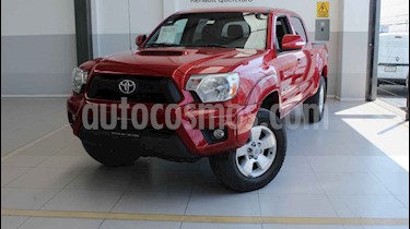 Toyota Tacoma 4p TRD Sport V6/4.0 Aut usado (2015) color Rojo precio $325,000
