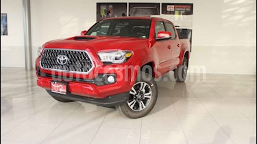 Toyota Tacoma TRD Sport usado (2019) color Rojo precio $575,000