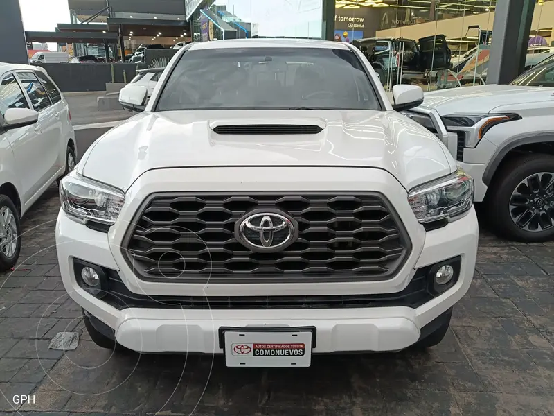 Foto Toyota Tacoma Sport 4x4 usado (2022) color Blanco precio $690,000