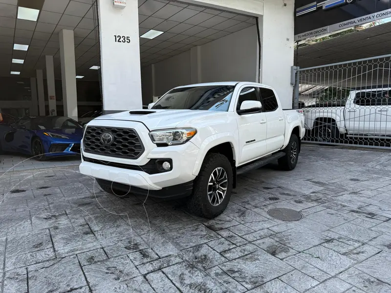 Foto Toyota Tacoma TRD Sport 4x4 usado (2020) color Blanco precio $629,900