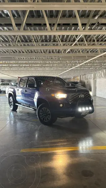 Foto Toyota Tacoma Sport 4x4 usado (2023) color Azul precio $728,000