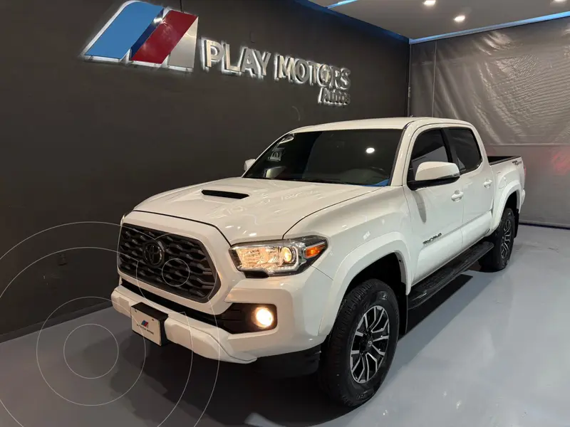Foto Toyota Tacoma Sport 4x2 usado (2021) color Blanco precio $629,000