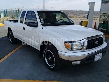 foto Toyota Tacoma SR5 usado (2001) color Blanco precio $78,000