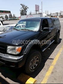 Toyota Tacoma SR5 usado (1998) color Negro precio $260,000