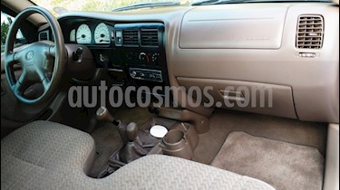Foto Toyota Tacoma SR5 usado (2001) color Negro precio $85,000