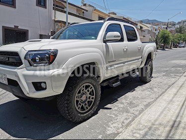 foto Toyota Tacoma TRD Sport 4x4 usado (2013) color Blanco precio $352,000